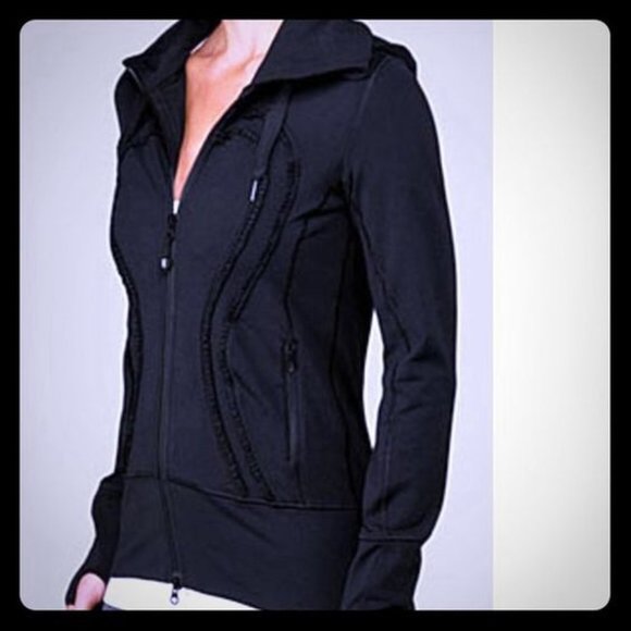 Lululemon Stride Jacket with Ruffle Trim in Black Size 2 - Picture 12 of 12